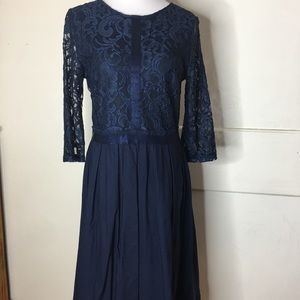Lace navy dress